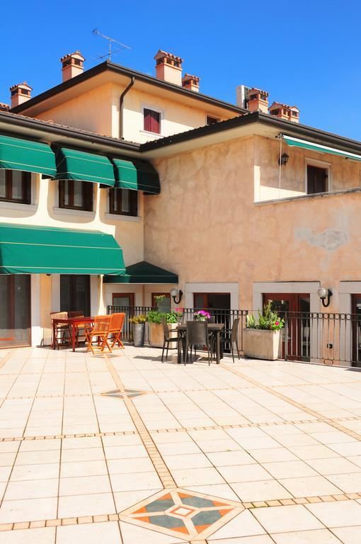 Domus Romanae In Centro Storico Peschiera del Garda Eksteriør bilde
